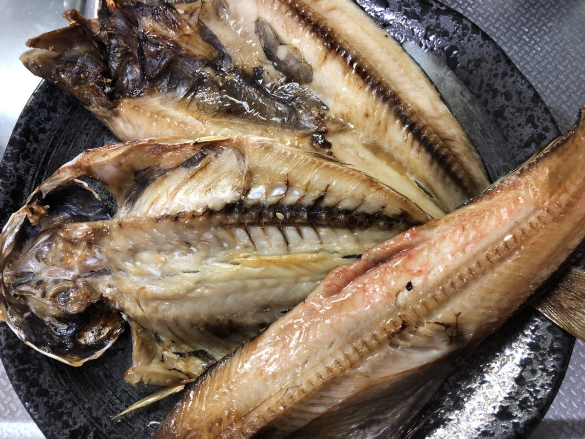 魚の干物を簡単に美味しくする焼き方で最高の自炊のおかずに １人暮らしの自炊が楽しくなる簡単節約料理術と一週間レシピ